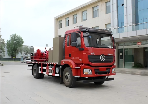 宁汽牌HLN5180TXL40型洗井清蜡车